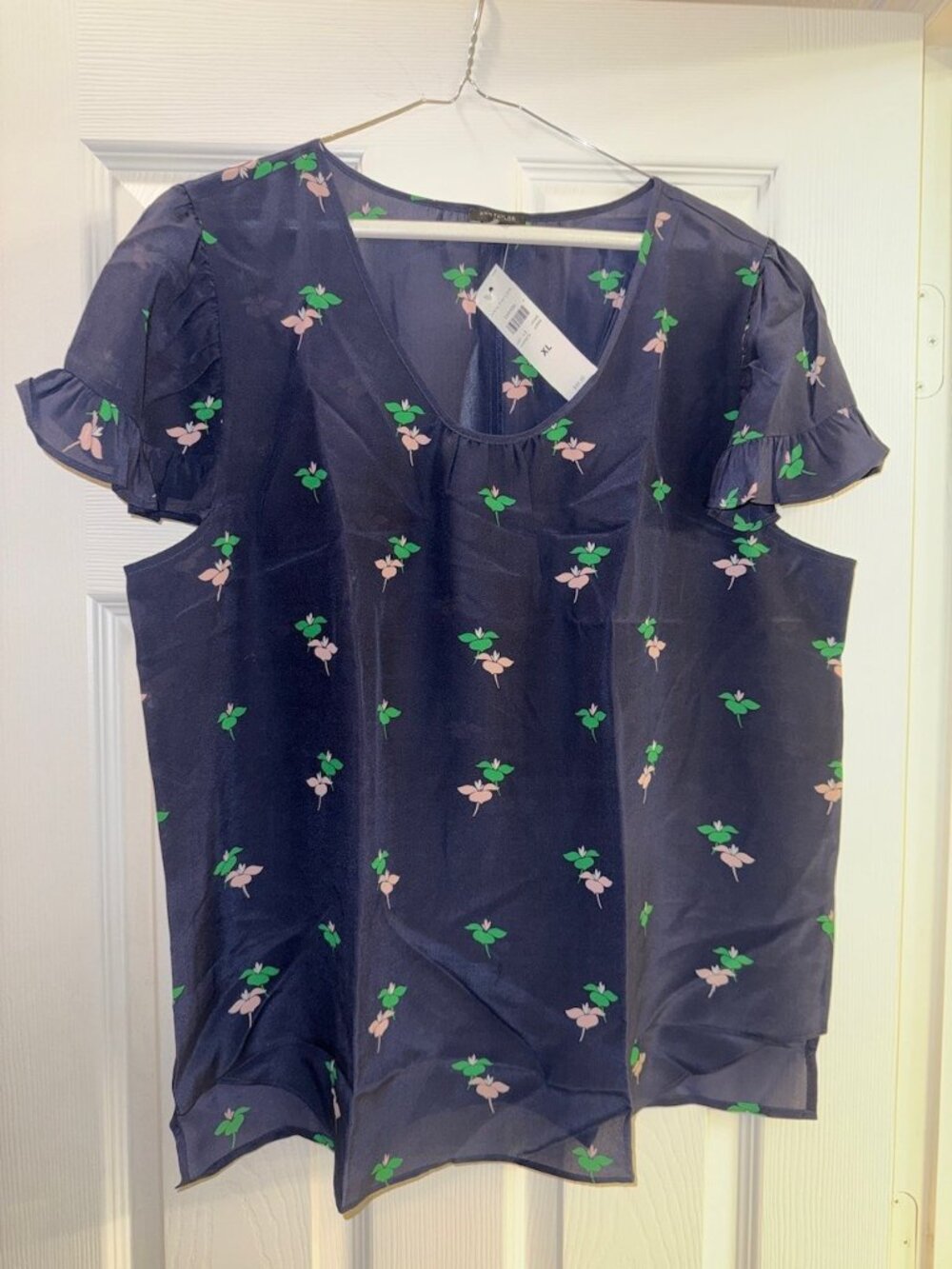 Ann Taylor XL Silk Blouse
